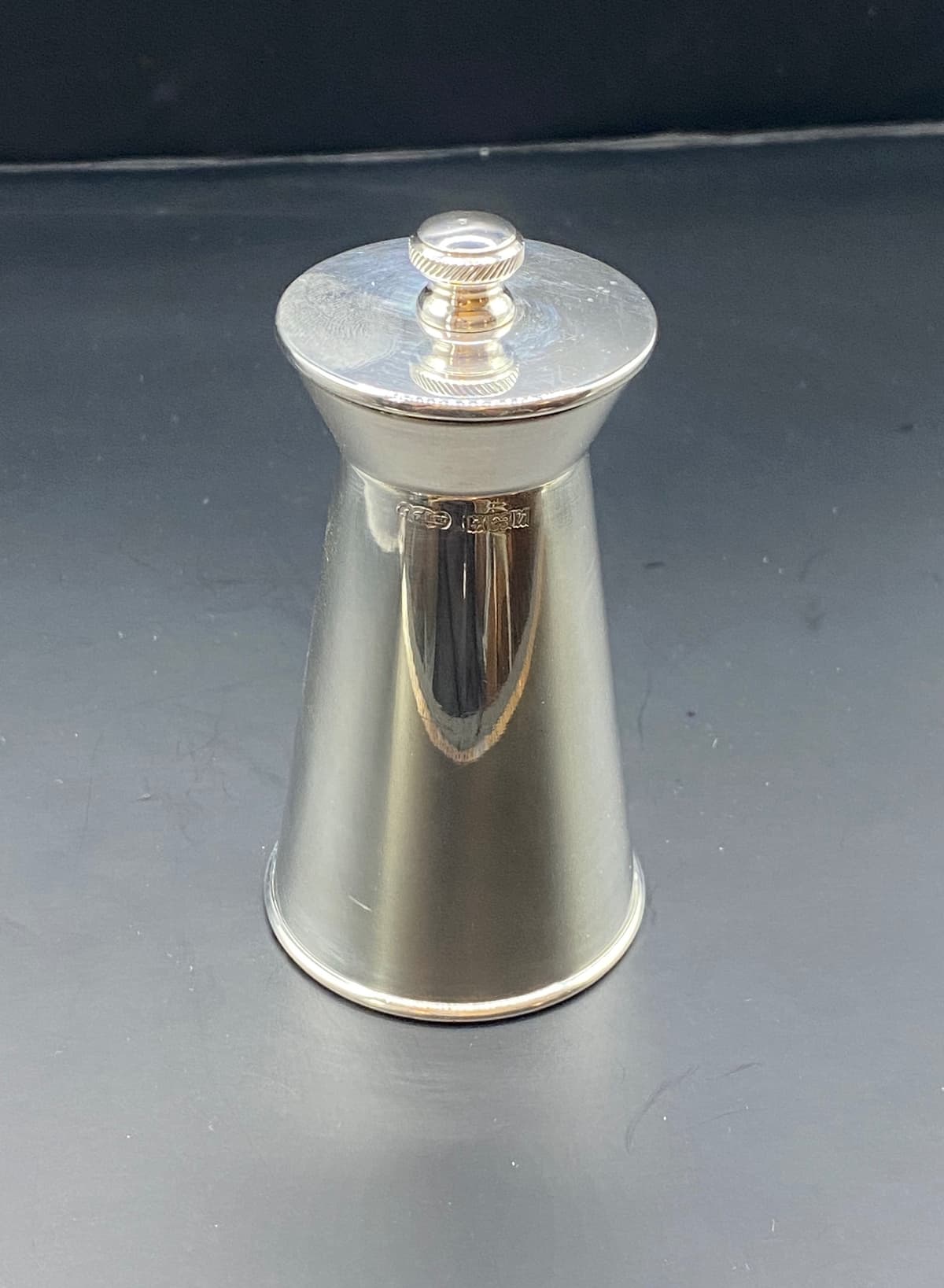 1995 Sterling Silver Peter Piper Pepper Mill J.C. Ltd Birmingham