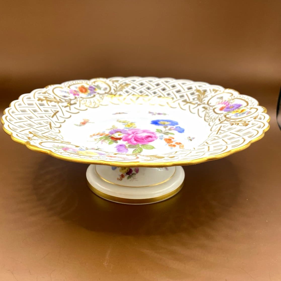 Antique Meissen Porcelain Reticulated Tazza Comport Hand Painted Flowers 20cm